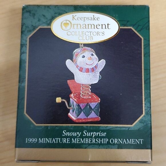 4 hallmark miniature Santa/snowman ornaments - Picture 9 of 16